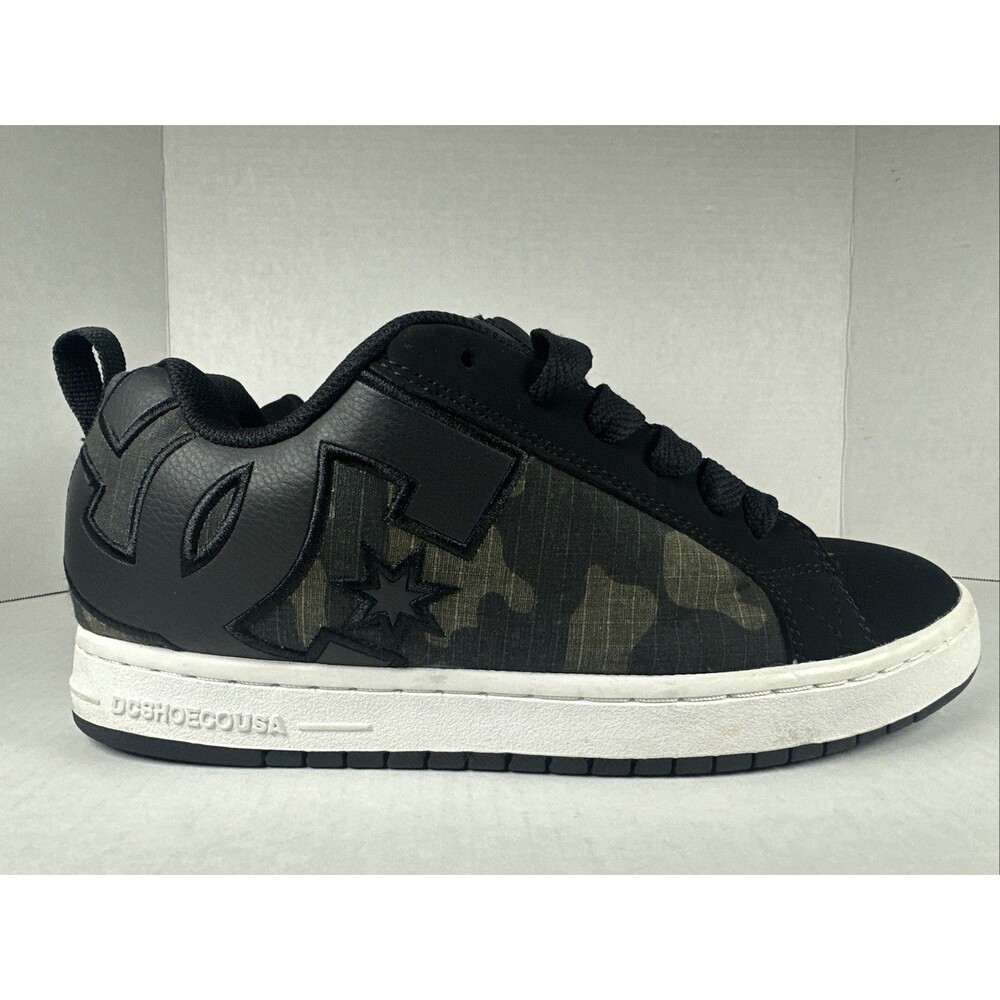 DC Court Graffik Skate Shoes Men’s Size 11 Low Top Black Sneakers Fat Camo